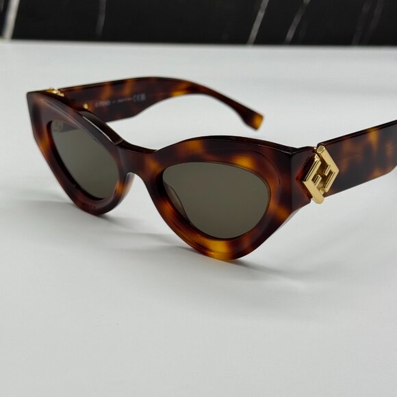 NEW FENDI FE40146I 53N HAVANA SUNGLASSES WOMEN FENDI - Picture 1 of 12